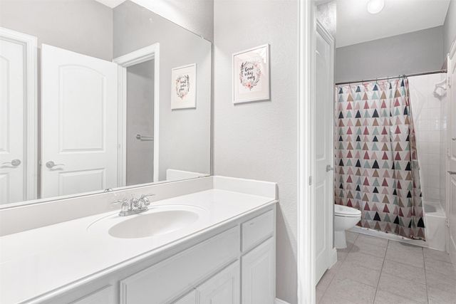1200 Thornberry Drive, Mckinney, TX 75071
