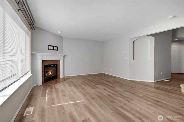 6814 131st Street Ct E, Puyallup, WA 98373