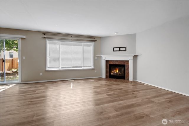6814 131st Street Ct E, Puyallup, WA 98373