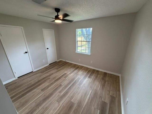 2613 7th Avenue N, Texas City, TX 77590
