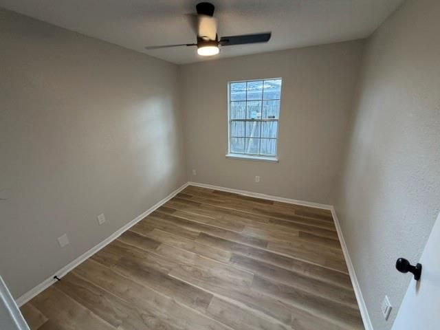 2613 7th Avenue N, Texas City, TX 77590