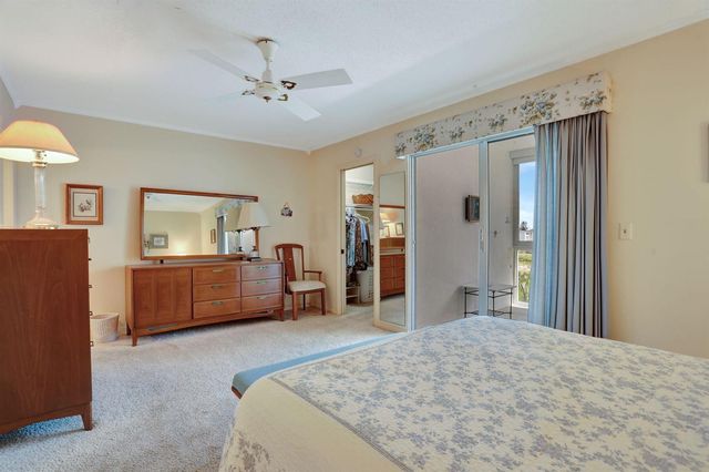 432 Grantham B, Deerfield Beach, FL 33442