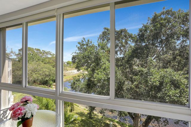 432 Grantham B, Deerfield Beach, FL 33442