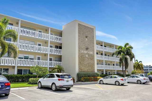 432 Grantham B, Deerfield Beach, FL 33442