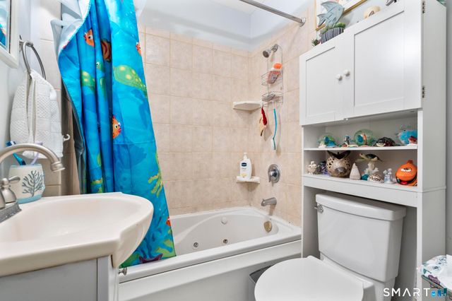 21 Mathews Street, Milford, CT 06460