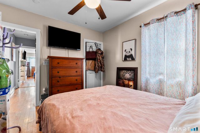 21 Mathews Street, Milford, CT 06460