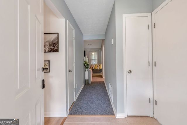 2000 Wendover Drive, Snellville, GA 30078