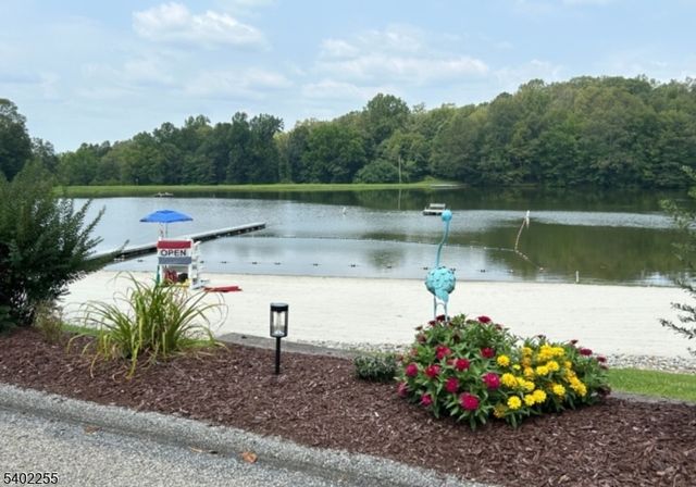 1 Stonewall Dr, Vernon Twp., NJ 07419