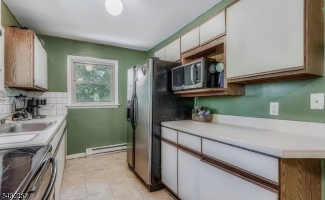 1 Stonewall Dr, Vernon Twp., NJ 07419