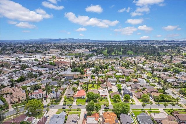 228 S El Molino, Alhambra, CA 91801