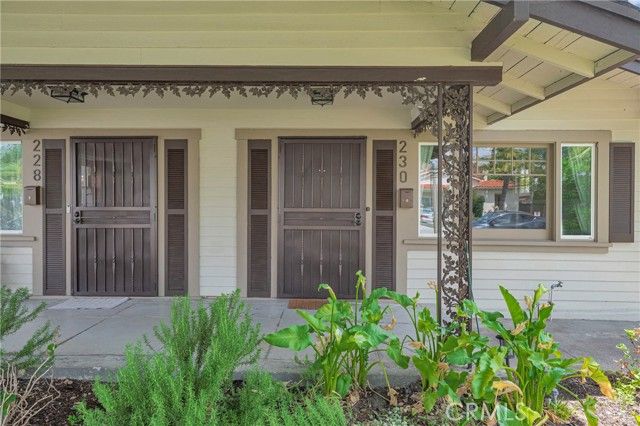 228 S El Molino, Alhambra, CA 91801