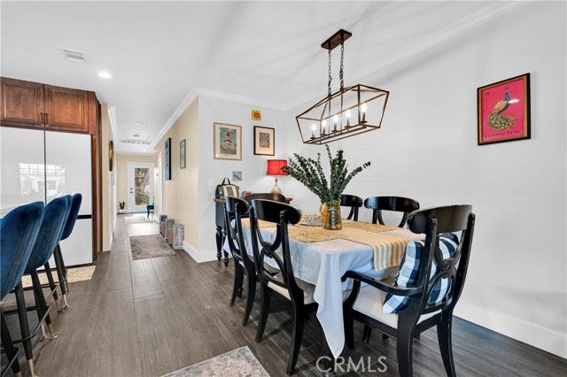 228 S El Molino, Alhambra, CA 91801