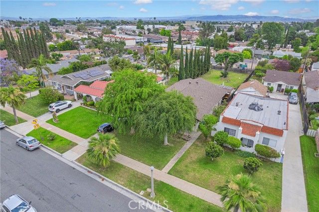 228 S El Molino, Alhambra, CA 91801