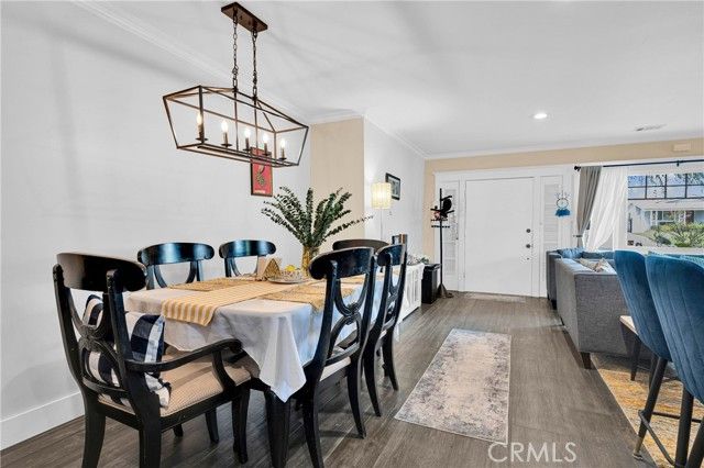 228 S El Molino, Alhambra, CA 91801