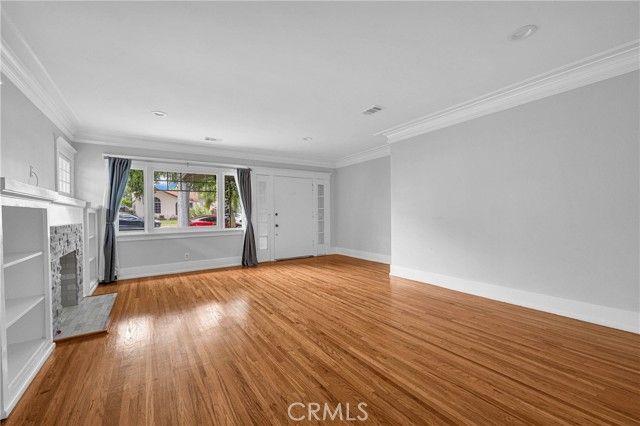 228 S El Molino, Alhambra, CA 91801