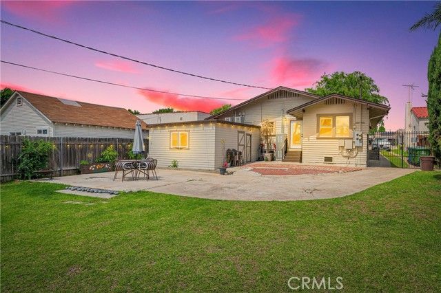 228 S El Molino, Alhambra, CA 91801