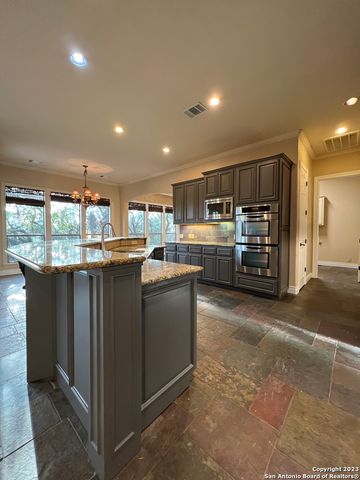 2922 IVORY CRK, San Antonio, TX 78258