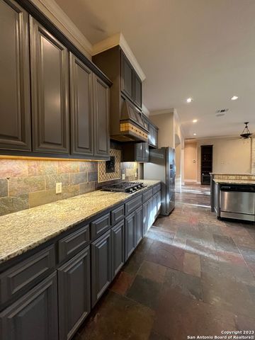 2922 IVORY CRK, San Antonio, TX 78258