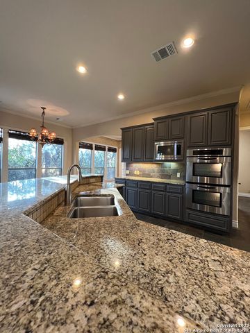 2922 IVORY CRK, San Antonio, TX 78258