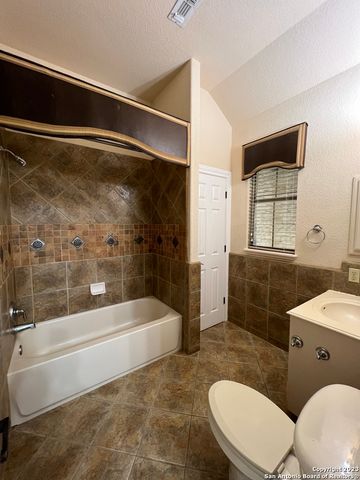 2922 IVORY CRK, San Antonio, TX 78258