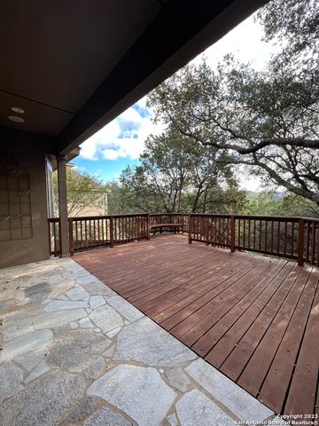 2922 IVORY CRK, San Antonio, TX 78258