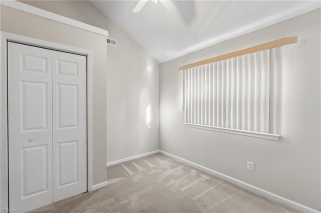 5352 Chatham Hall DR, Virginia Beach, VA 23464