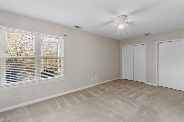 5352 Chatham Hall DR, Virginia Beach, VA 23464