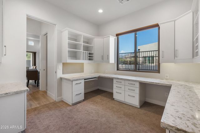 9850 E MCDOWELL MOUNTAIN RANCH Road 1019, Scottsdale, AZ 85260