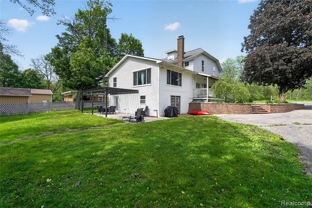 6235 Flushing Road, Flushing, MI 48433