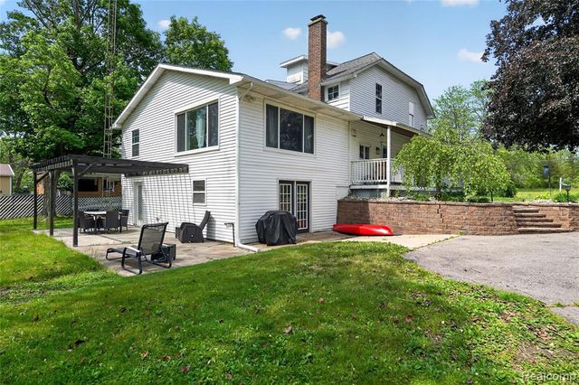 6235 Flushing Road, Flushing, MI 48433