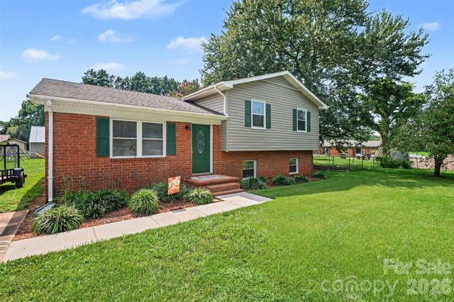 1130 Julius Drive, Salisbury, NC 28147