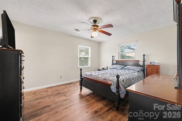 1130 Julius Drive, Salisbury, NC 28147