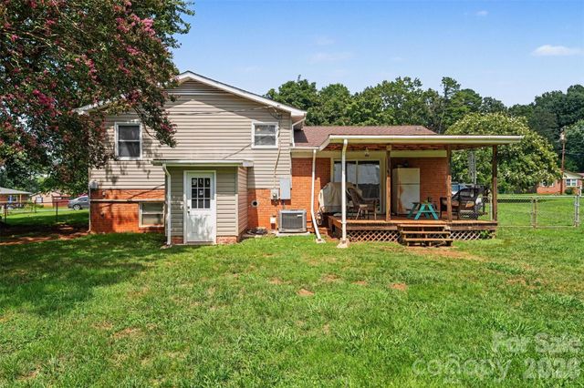 1130 Julius Drive, Salisbury, NC 28147