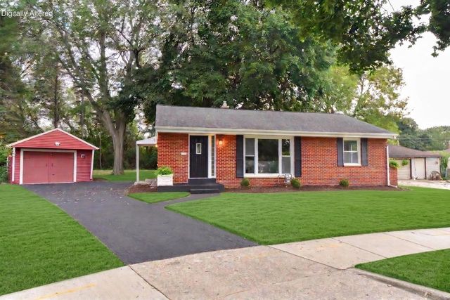 3675 S Taylor COURT, Milwaukee, WI 53207