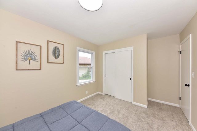 3675 S Taylor COURT, Milwaukee, WI 53207