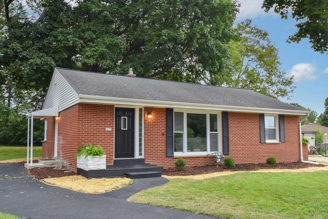 3675 S Taylor COURT, Milwaukee, WI 53207