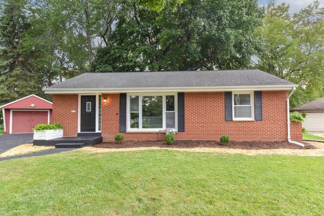 3675 S Taylor COURT, Milwaukee, WI 53207