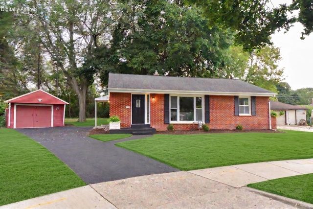 3675 S Taylor COURT, Milwaukee, WI 53207