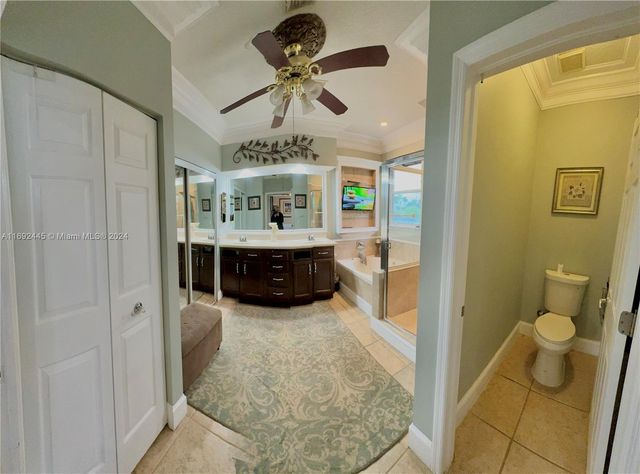 5363 SW 38th Ave, Hollywood, FL 33312