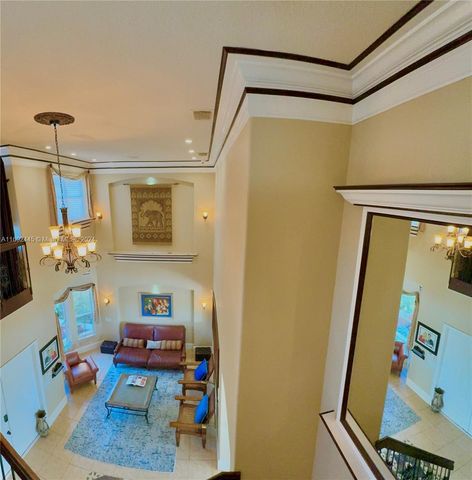 5363 SW 38th Ave, Hollywood, FL 33312