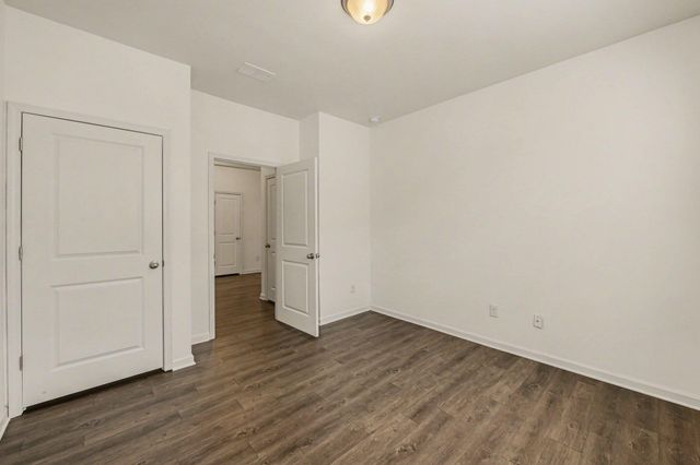 621 Wayton Circle, Moncks Corner, SC 29461