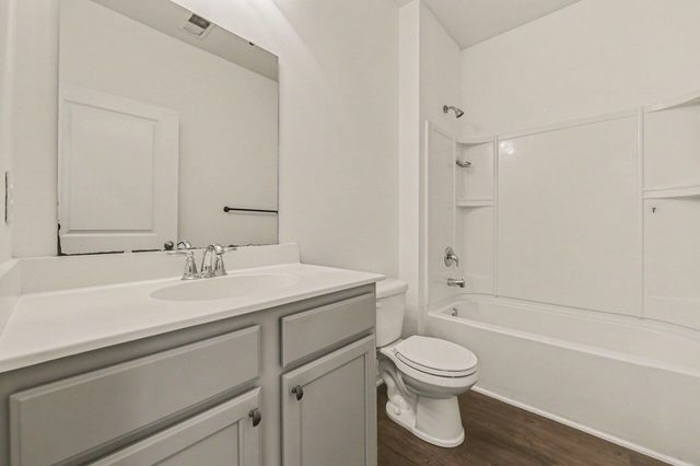 621 Wayton Circle, Moncks Corner, SC 29461