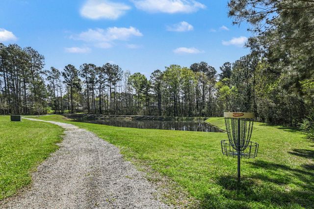 621 Wayton Circle, Moncks Corner, SC 29461