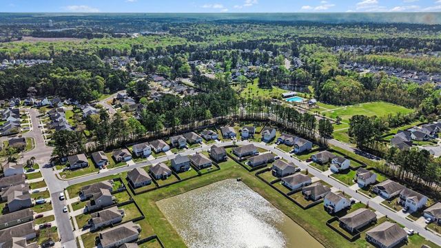 621 Wayton Circle, Moncks Corner, SC 29461