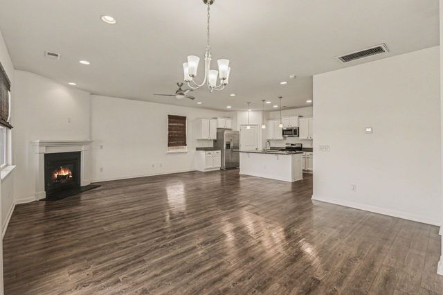 621 Wayton Circle, Moncks Corner, SC 29461