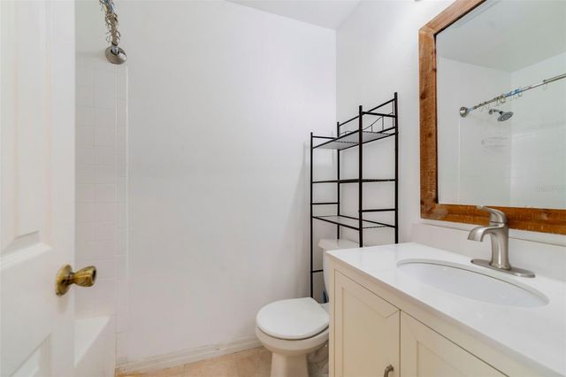 9504 DARIEN AVENUE 9504, Orlando, FL 32817