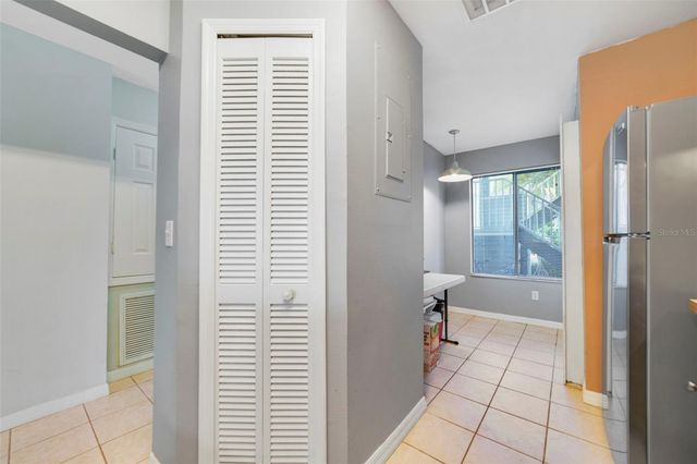 9504 DARIEN AVENUE 9504, Orlando, FL 32817