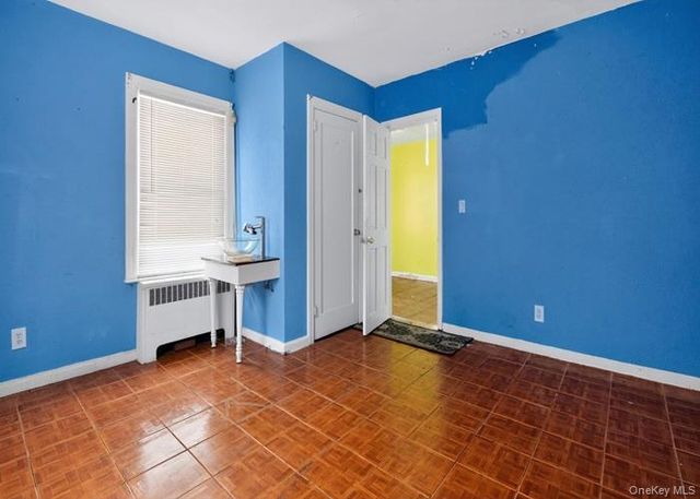 271 Ivy Street, West Hempstead, NY 11552