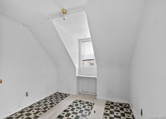 271 Ivy Street, West Hempstead, NY 11552