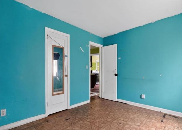 271 Ivy Street, West Hempstead, NY 11552